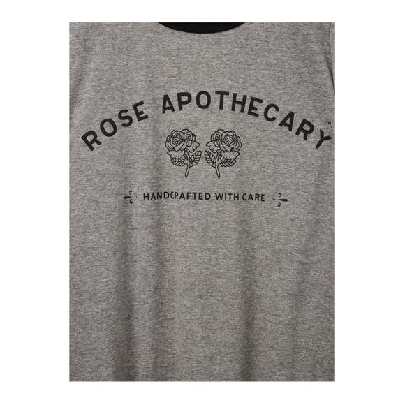 Torrid Gray Schitt’s Creek Rose Apothecary T-Shirt Sz.4 - Picture 2 of 14